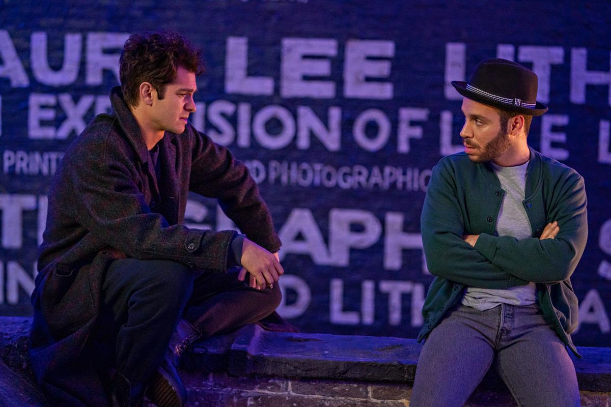 Andrew Garfield as Jon and Robin de Jesus as Michael in director Lin-Manuel Miranda’s tick, tick…Boom!” Cr: Netflix