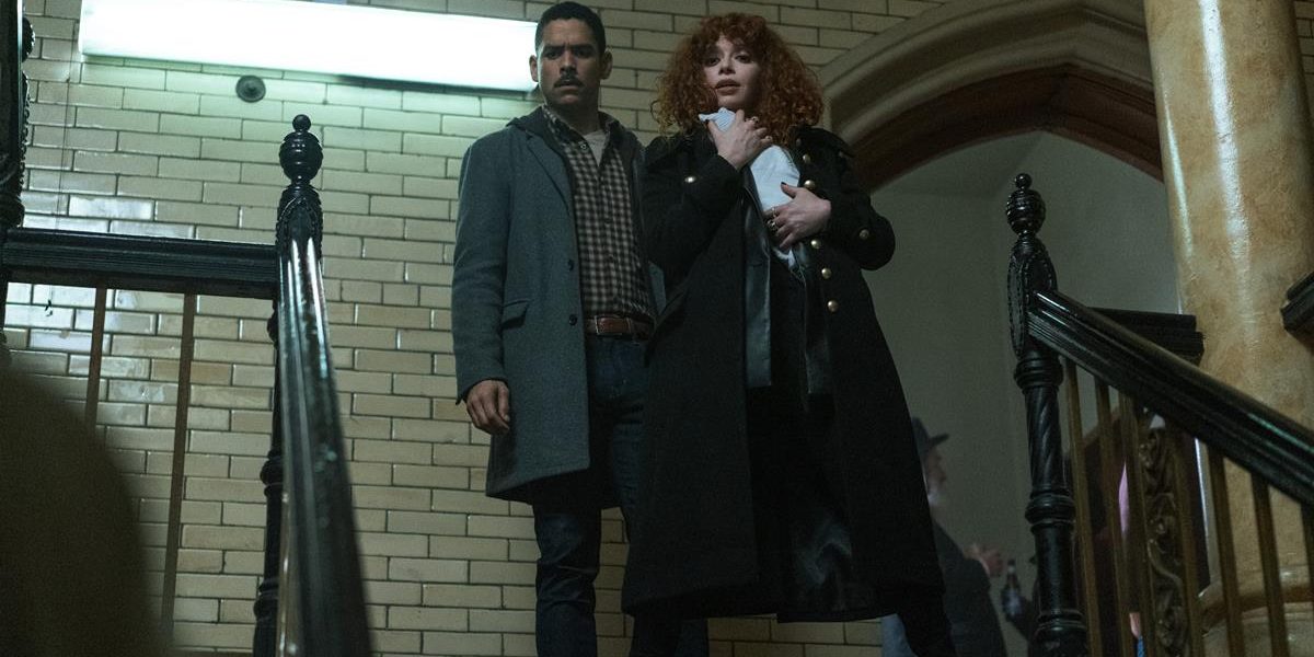 Charlie Barnett as Alan Zaveri and Natasha Lyonne as Nadia Vulvokov in season 2 episode 7 of “Russian Doll.” Cr: Vanessa Clifton/Netflix