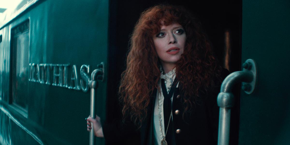 Natasha Lyonne as Nadia Vulvokov in season 2 episode 5 of “Russian Doll.” Cr: Netflix