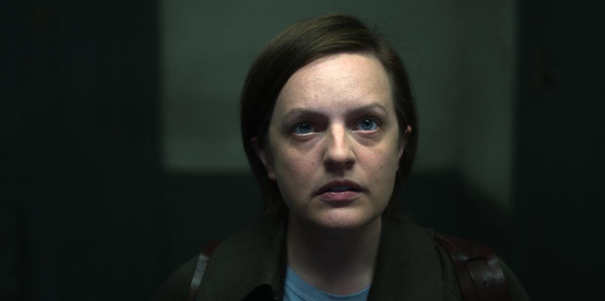 Elisabeth Moss as Kirby Mazrachi in episode 1 of “Shining Girls.” Cr: Apple TV+