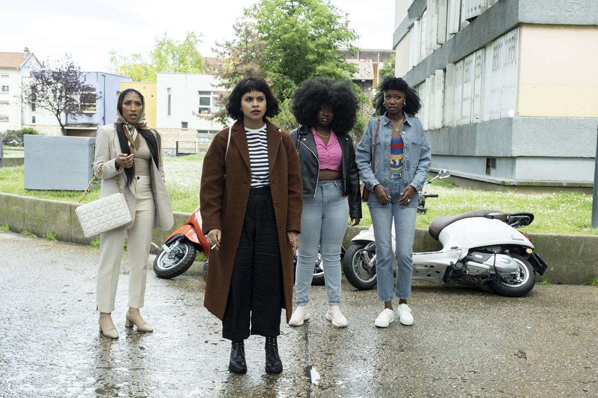 Adriyan Rae as Candice, Zazie Beetz as Van, Shanice Castro as Shanice, and Xosha Roquemore as Xosha in season 3 of “Atlanta.” Cr: Roger Do Minh/FX