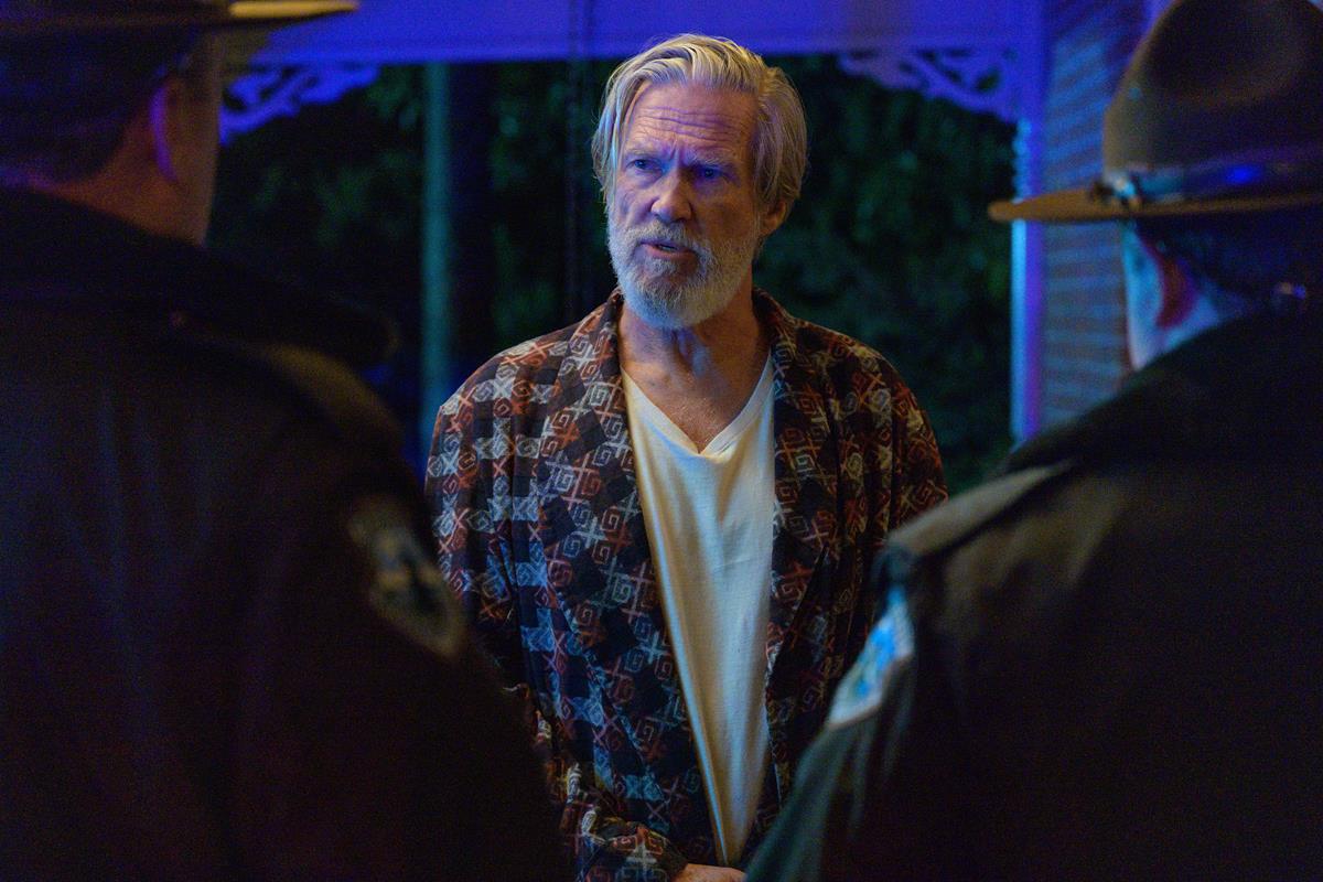 Jeff Bridges as Dan Chase in “The Old Man.” Cr: Prashant Gupta/FX