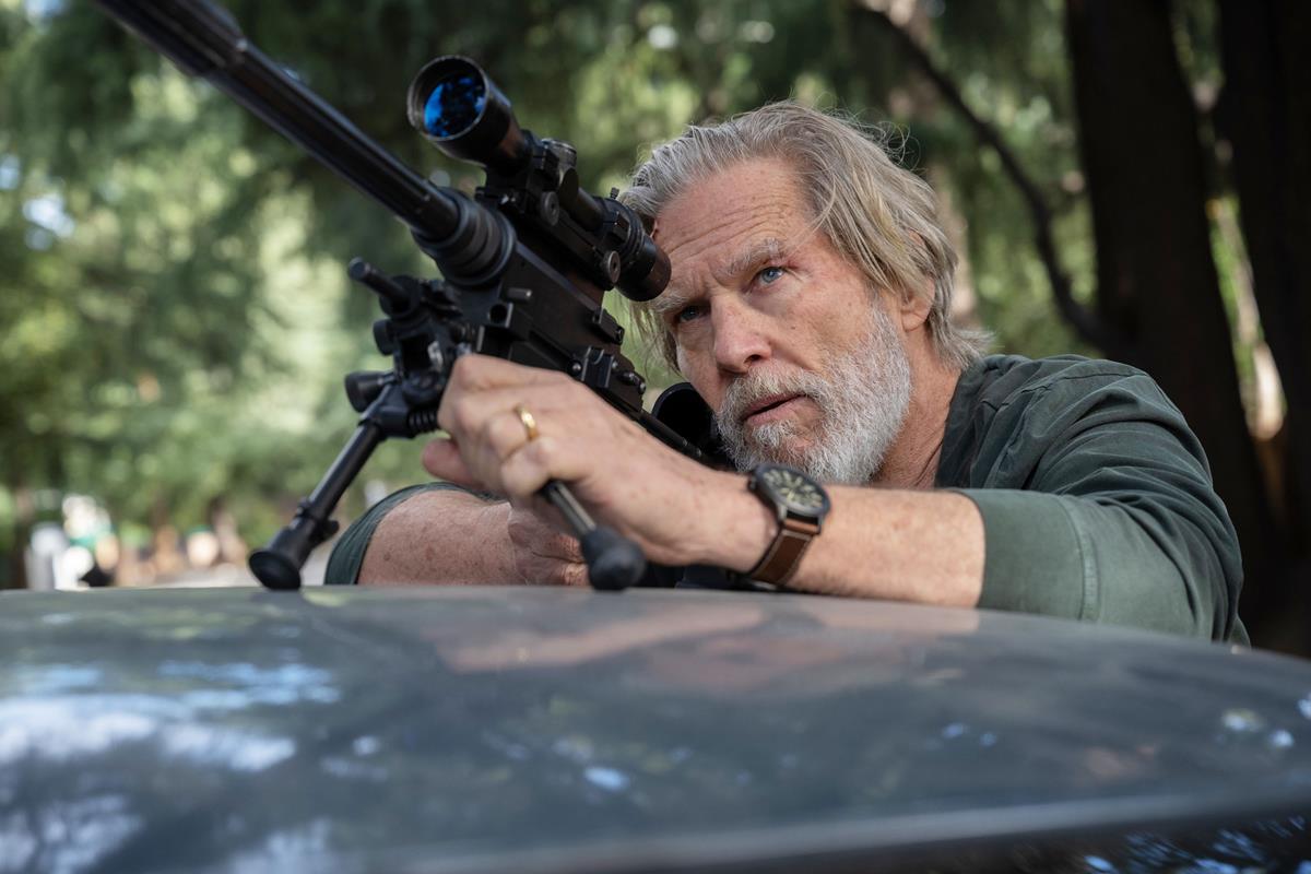 Jeff Bridges as Dan Chase in “The Old Man.” Cr: Prashant Gupta/FX