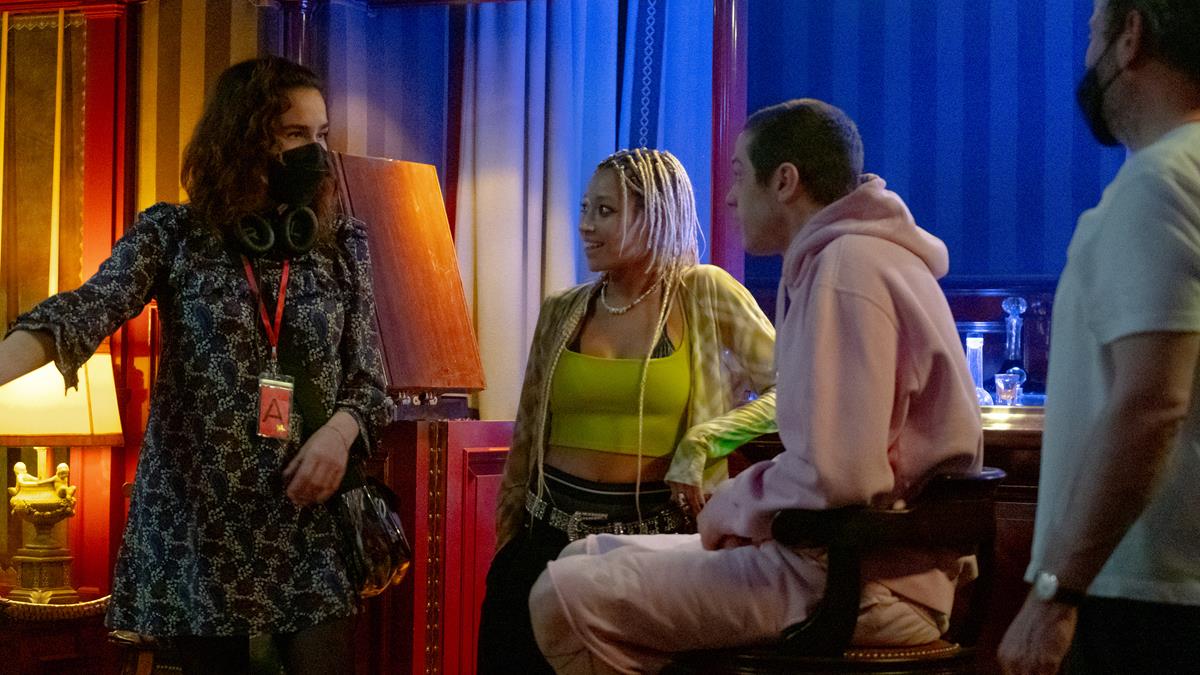 Director Halina Reijin, Amandla Stenberg, and Pete Davidson on the set of “Bodies Bodies Bodies” Cr: Gwen Capistran/A24