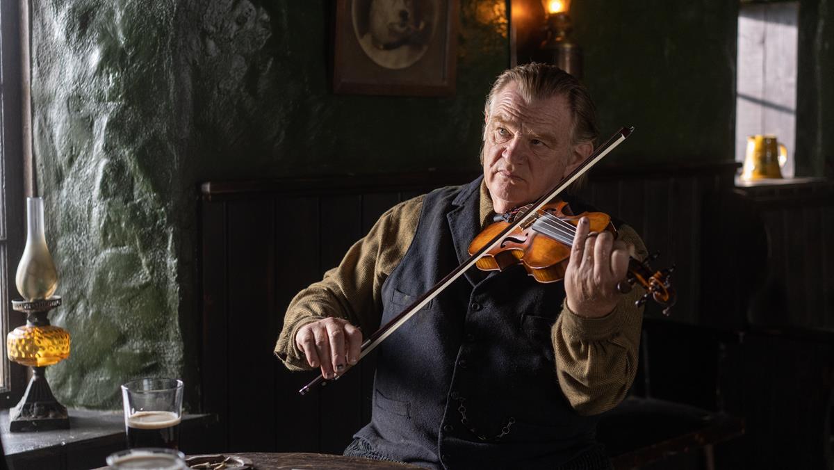 Brendan Gleeson as Colm Doherty in “The Banshees of Inisherin.” Cr: Jonathan Hession/Searchlight Pictures