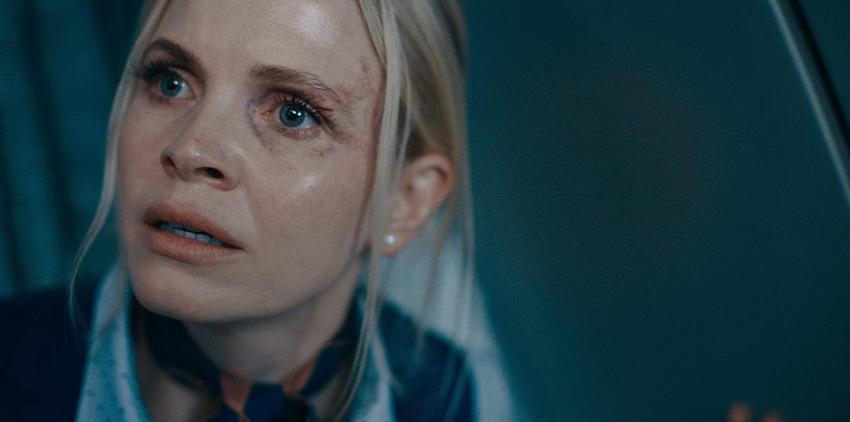 Kate Phillips in “Hijack.” Cr: Aidan Monaghan/Apple TV+.