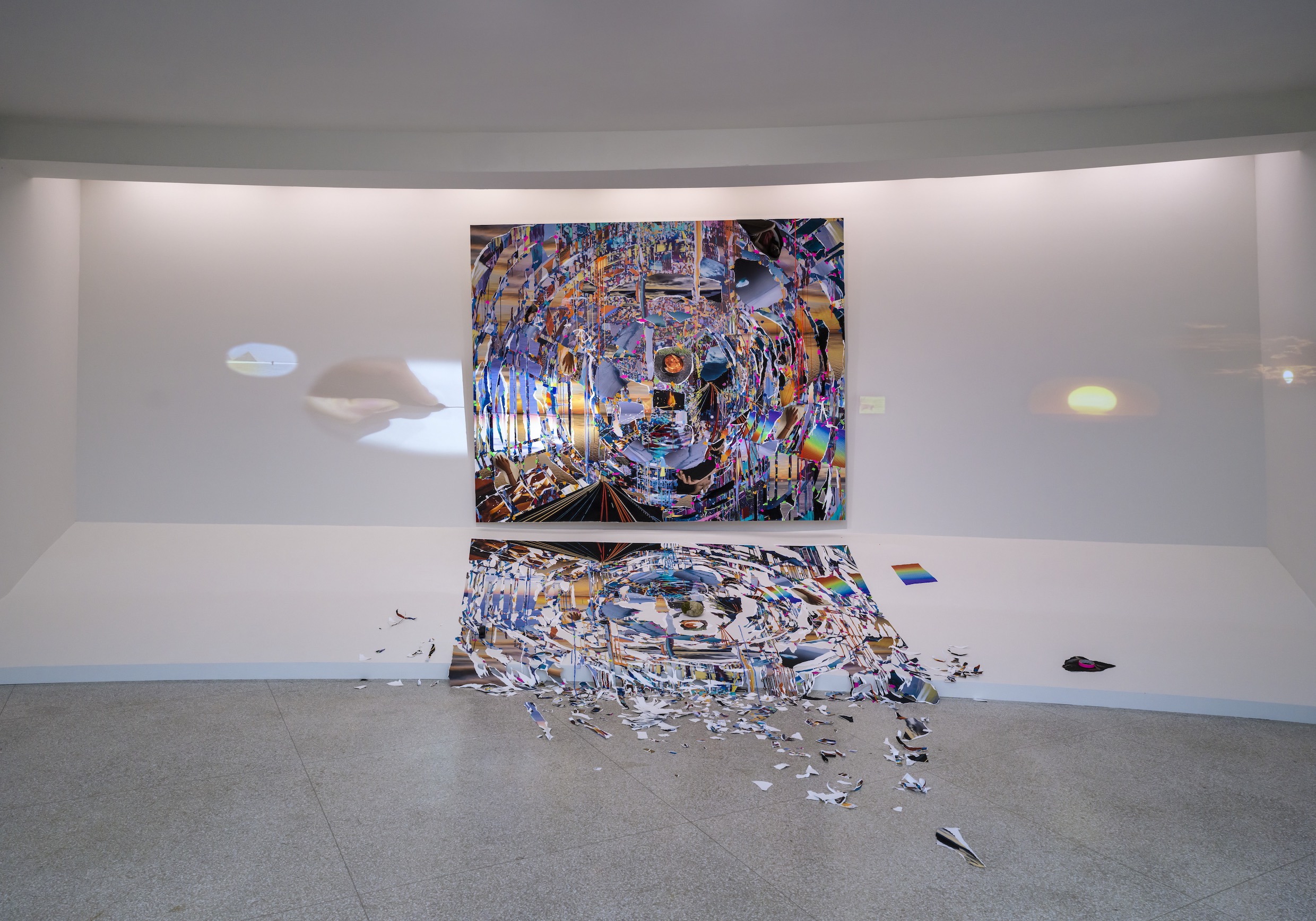 Installation view, “Sarah Sze: Timelapse,” Solomon R. Guggenheim Museum, New York,  Photo: David Heald © Solomon R. Guggenheim Foundation, New York