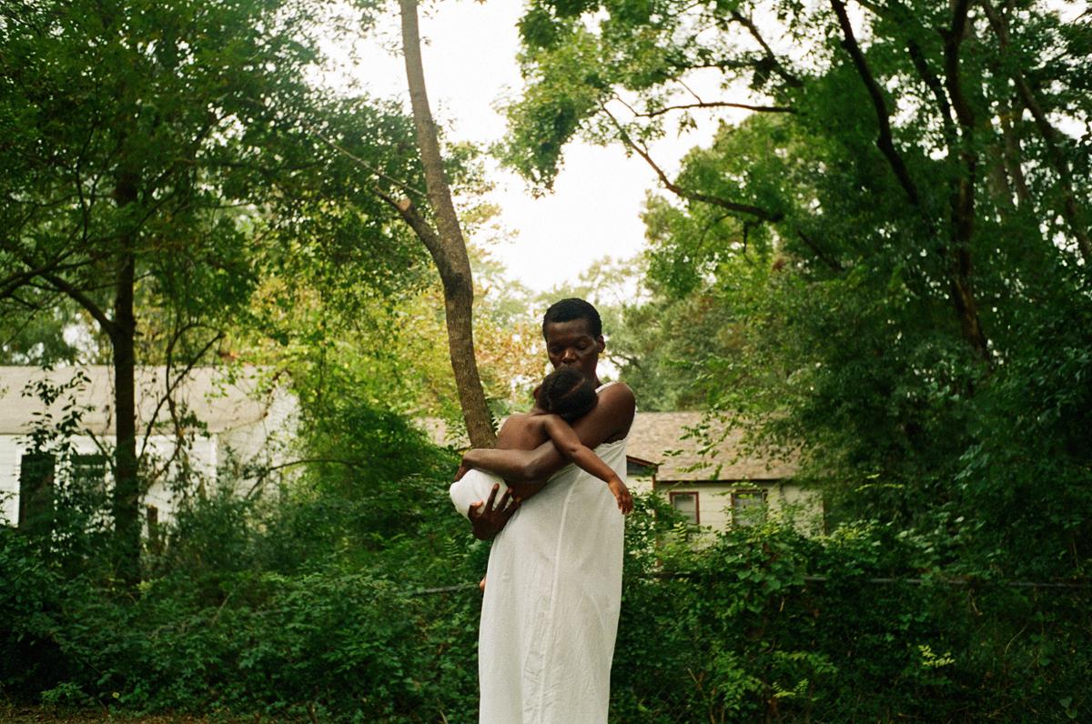 Sheila Atim and Austin Smoak in “All Dirt Roads Taste of Salt,” directed by Raven Jackson. Cr: Jaclyn Martinez/A24